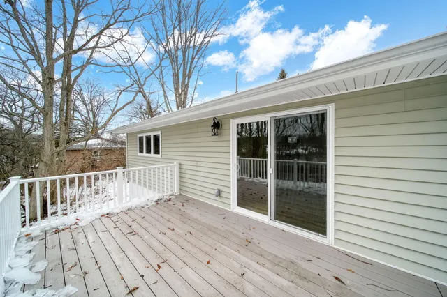 $259,000 | 2037 Lake View Drive, Brooklyn, MI 49230