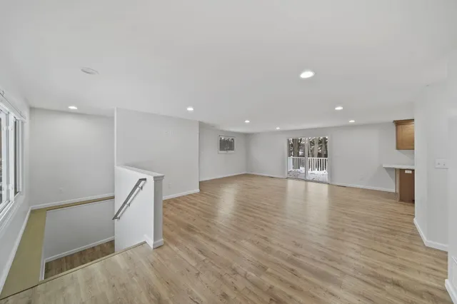 $259,000 | 2037 Lake View Drive, Brooklyn, MI 49230