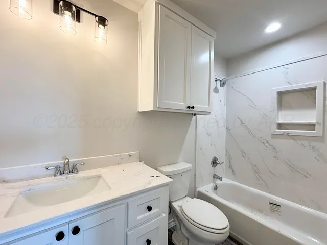 $2,400 | 3002 Knoll Drive, Amarillo, TX 79118