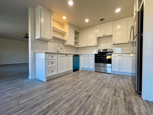 $2,400 | 3002 Knoll Drive, Amarillo, TX 79118