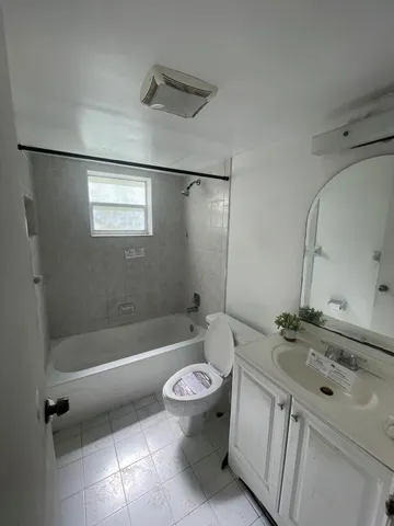 $145,000 | 4269 Northwest 89th Avenue, Unit 106, Coral Springs, FL 33065