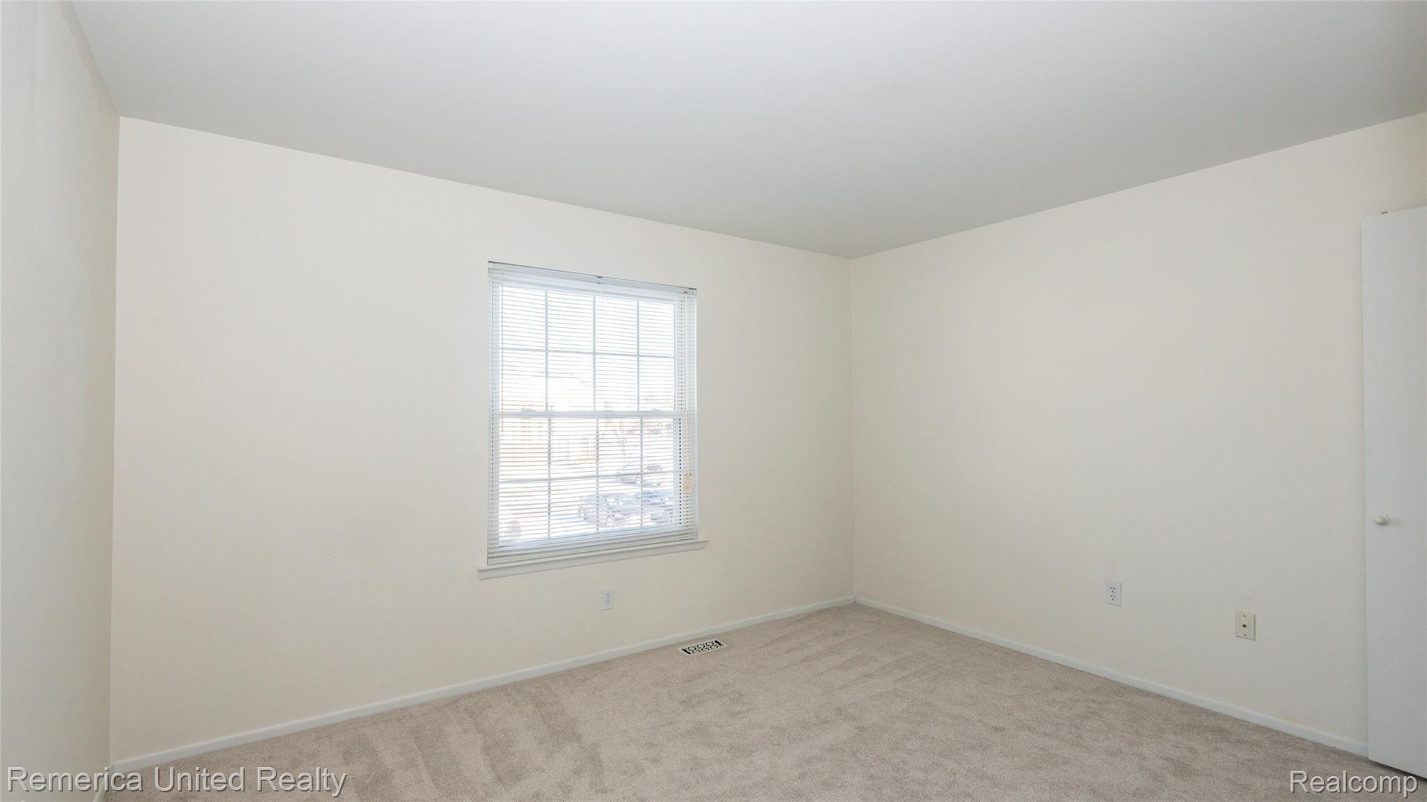 24615 Bashian Drive Novi, MI 48375 - Photo 22 of 35 Bedroom 2.jpg