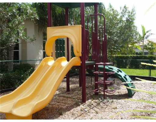 1964 Alamanda Way, Unit 40 Riviera Beach, FL 33404 - Photo 13 of 16 Other