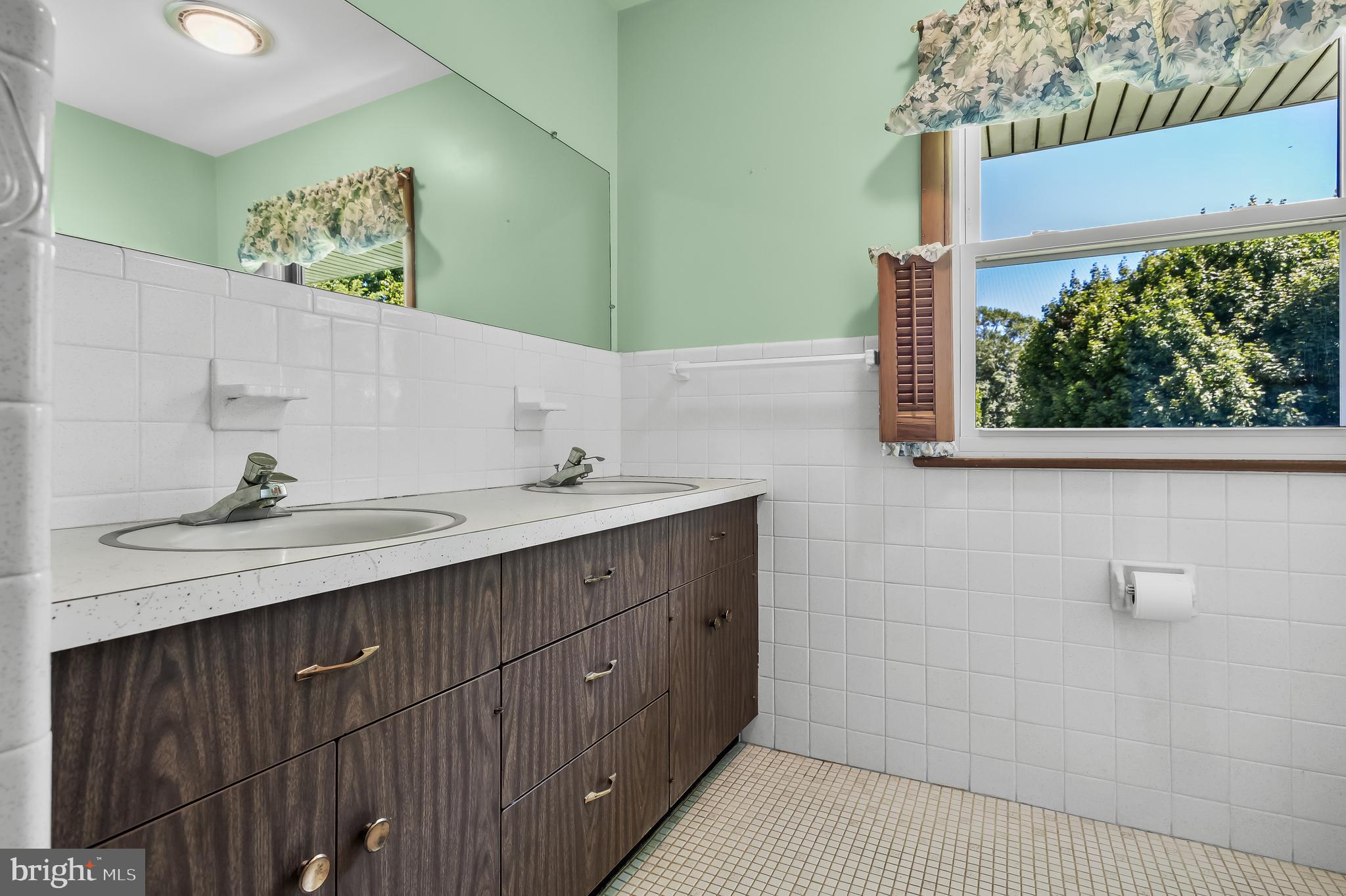 44 Supawna Road Pennsville, NJ 08070 - Photo 33 of 56