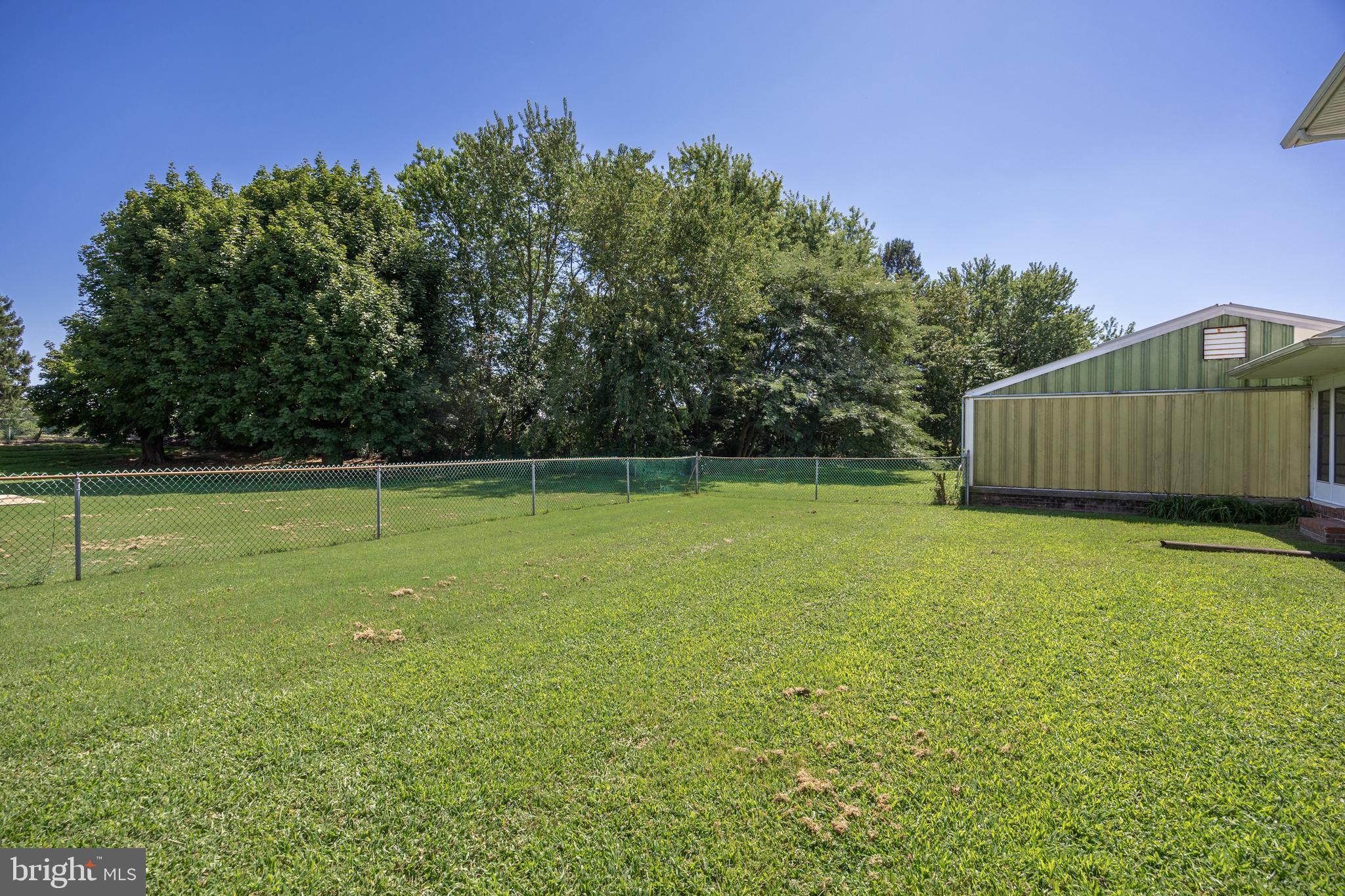 44 Supawna Road Pennsville, NJ 08070 - Photo 45 of 56 a view of a tennis court