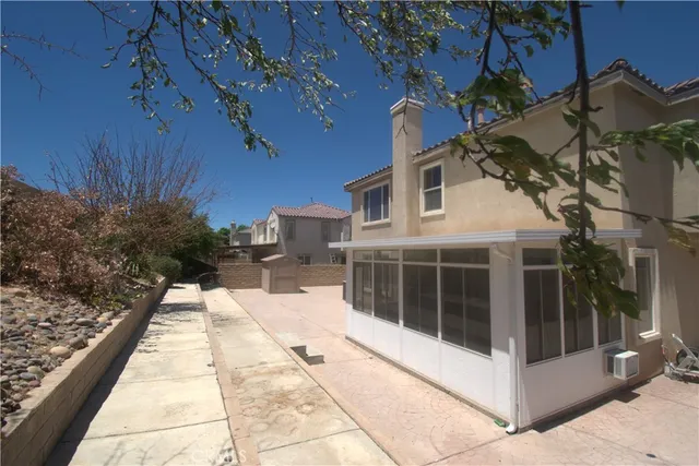 $599,999 | 4832 Summerbreeze Court, Palmdale, CA 93552