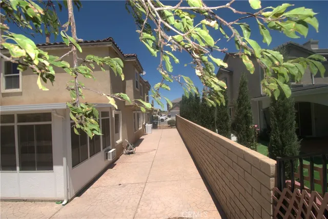 $599,999 | 4832 Summerbreeze Court, Palmdale, CA 93552