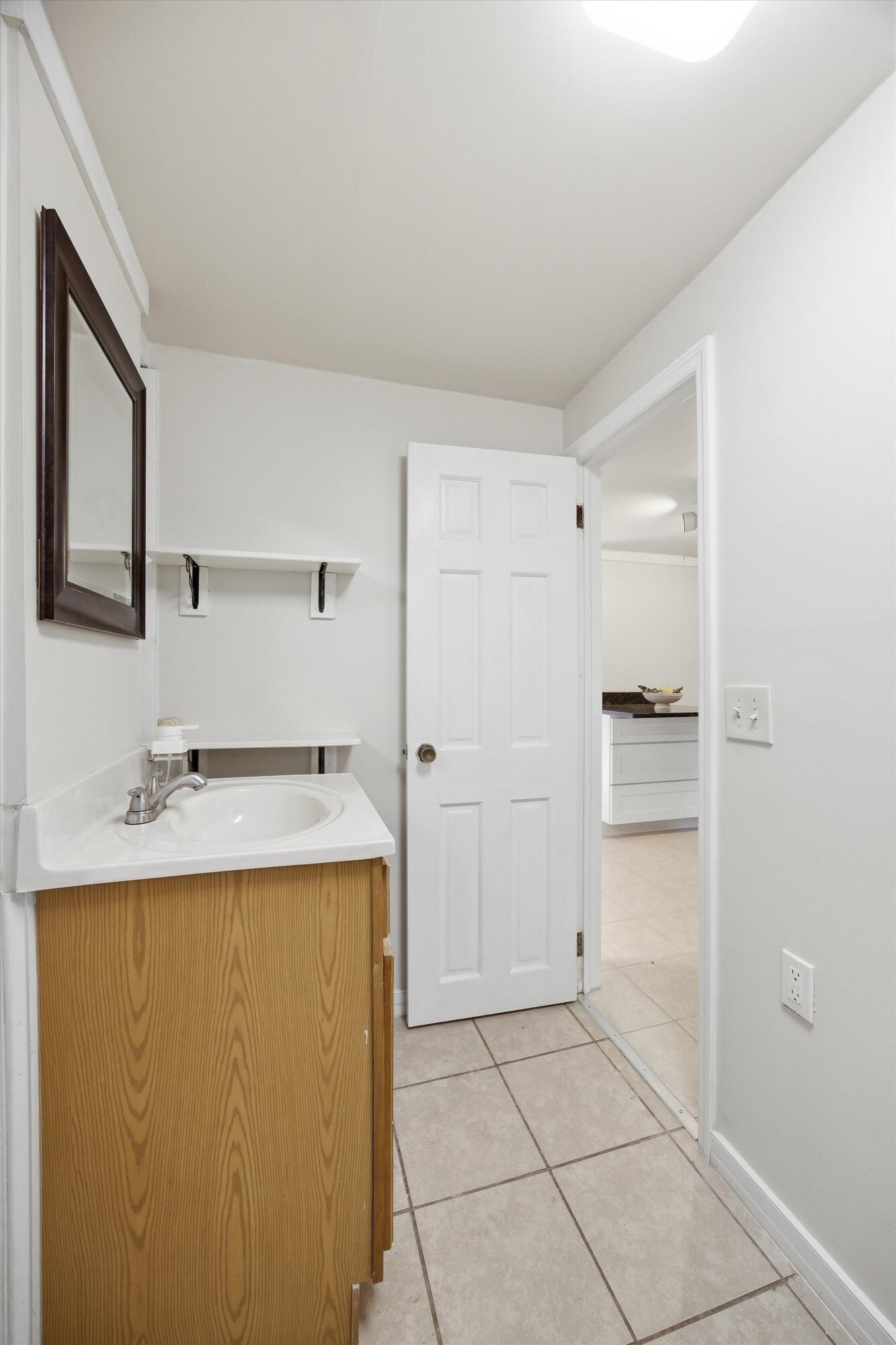 5580 Tucker Road Ooltewah, TN 37363 - Photo 38 of 59 37-5580TuckerRd-32