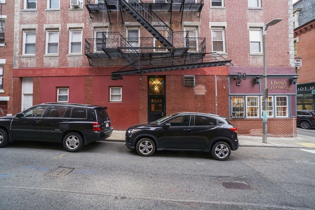 1 Sheafe Street, Unit 2 Boston, MA 02113 - Photo 17 of 17 Gallery Image 17