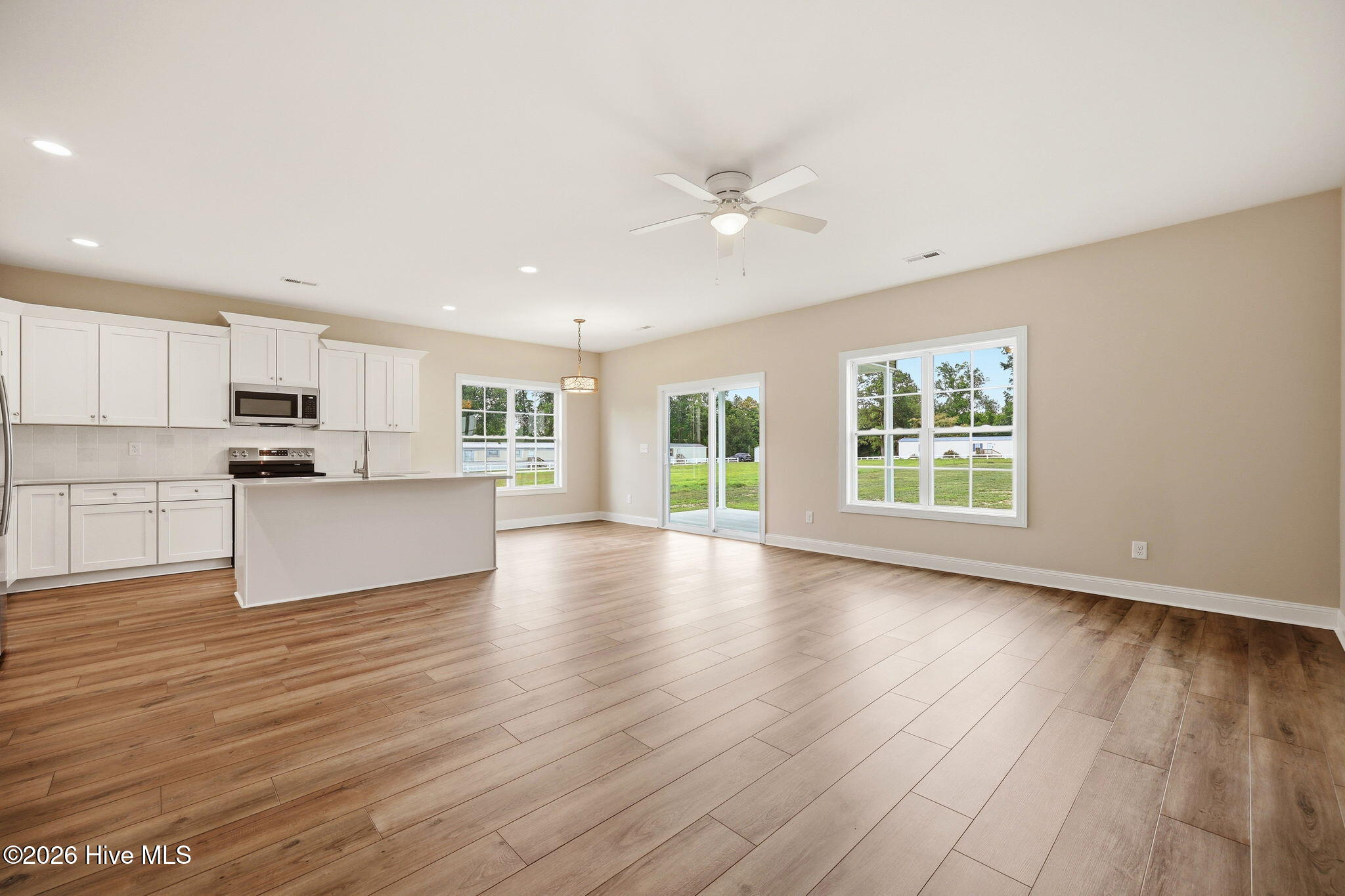 911 Albrittons Road Kinston, NC 28504 - Photo 7 of 42 Gallery Image 7