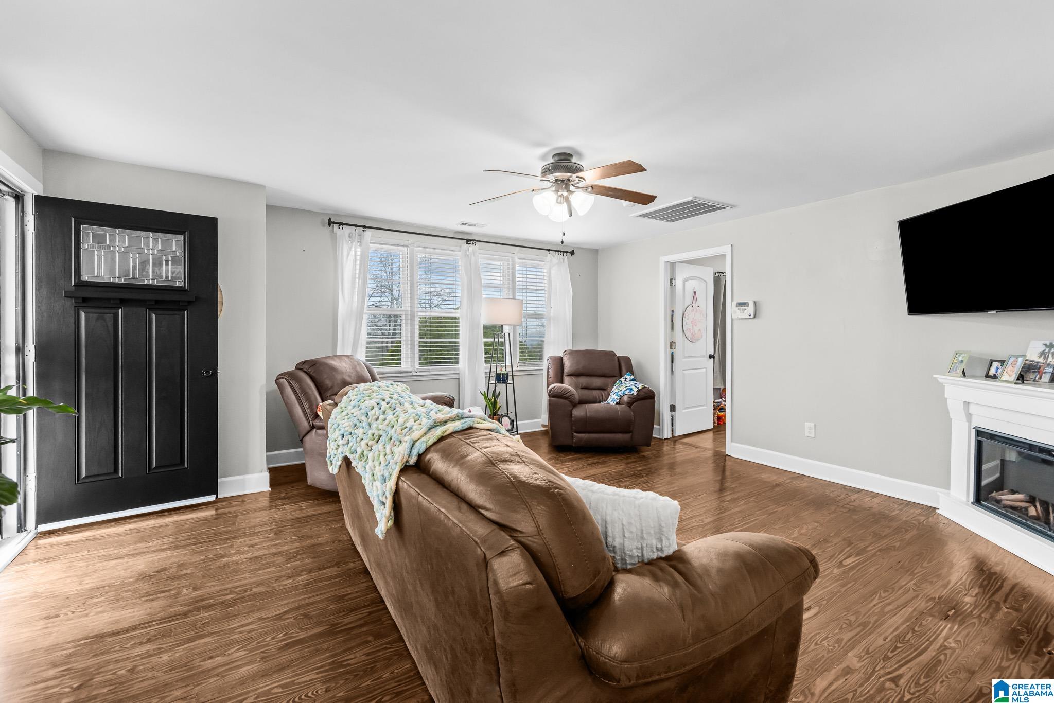 6266 County Road 81 Clanton, AL 35045 - Photo 4 of 53