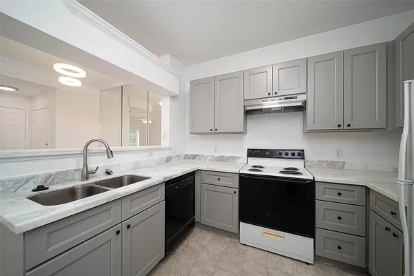 $1,350 | 1330 Old Spanish Trail, Unit 2209, Houston, TX 77054