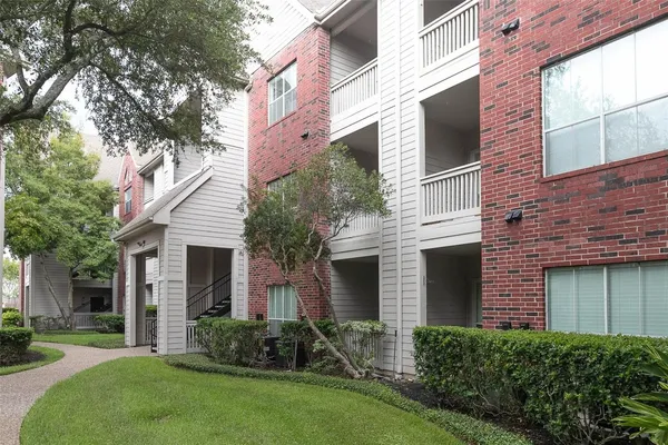 $1,350 | 1330 Old Spanish Trail, Unit 2209, Houston, TX 77054