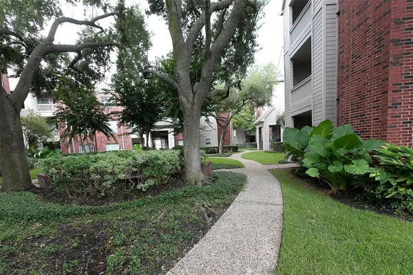 $1,350 | 1330 Old Spanish Trail, Unit 2209, Houston, TX 77054