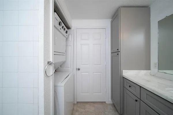 $1,350 | 1330 Old Spanish Trail, Unit 2209, Houston, TX 77054