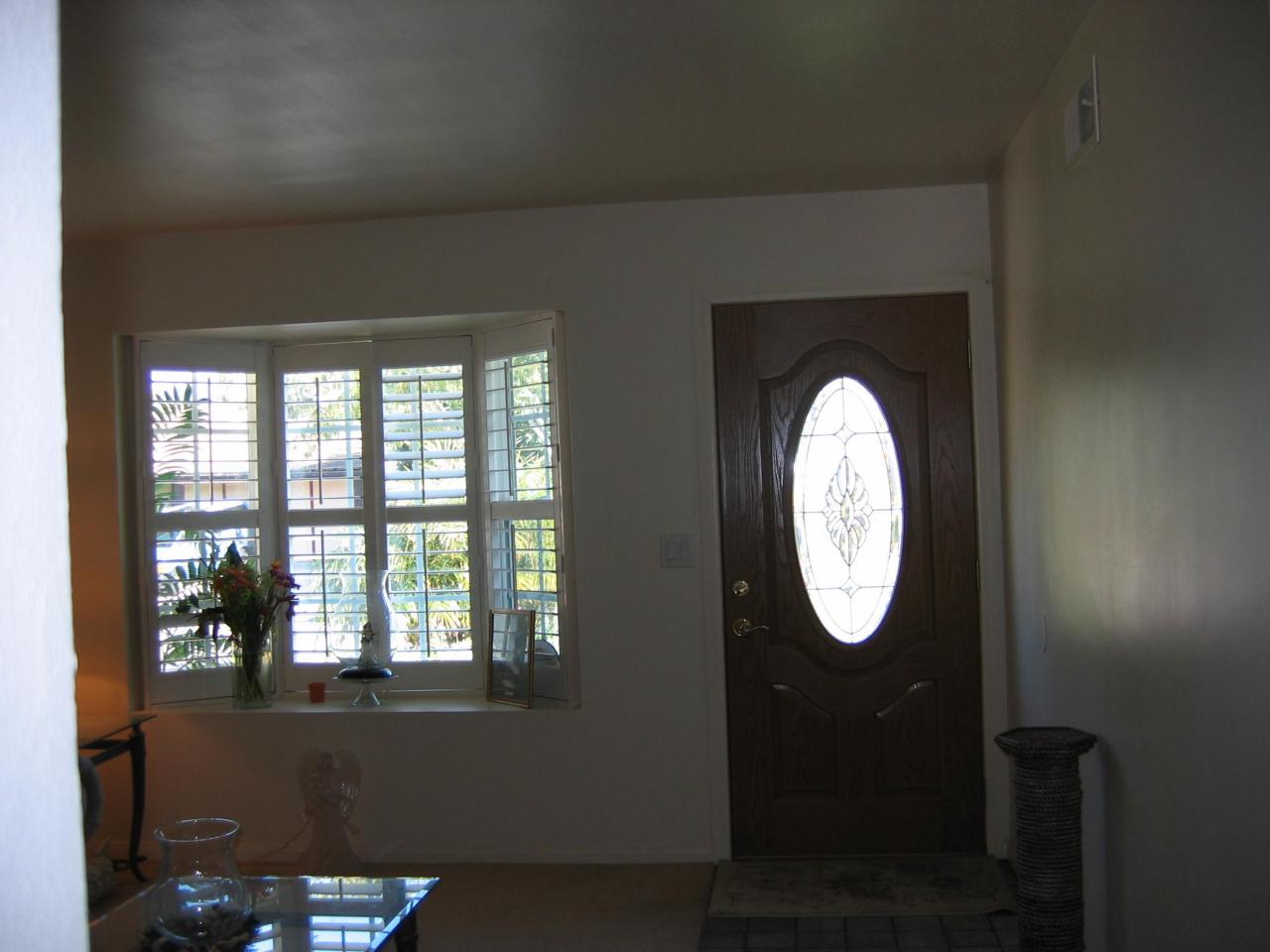 7889 Rio Vista Drive Goleta, CA 93117 - Photo 5 of 8 Living Room