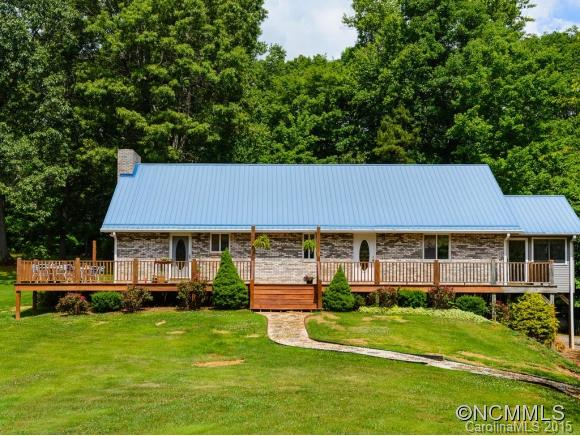 29 Morgan Branch Road Leicester, NC 28748 - Photo 2 of 24
