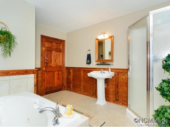 29 Morgan Branch Road Leicester, NC 28748 - Photo 16 of 24