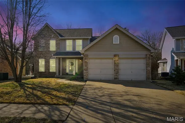 $387,000 | 17114 Elm Trail Drive, Eureka, MO 63025