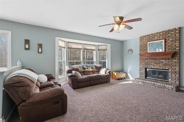 $387,000 | 17114 Elm Trail Drive, Eureka, MO 63025