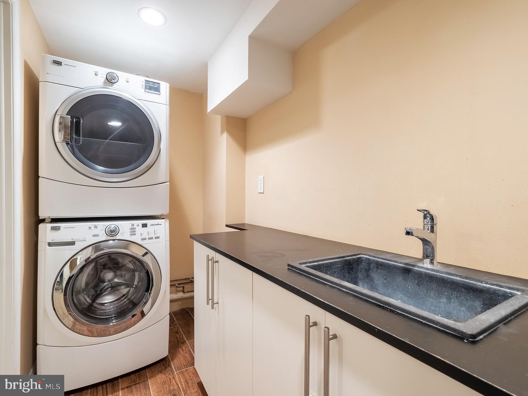 5606 Jordan Road Bethesda, MD 20816 - Photo 37 of 49 Laundry room