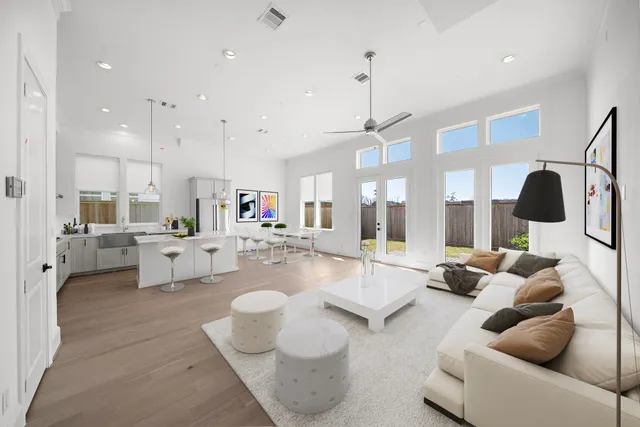 $775,000 | 1009 Golden Nectar, Houston, TX 77008