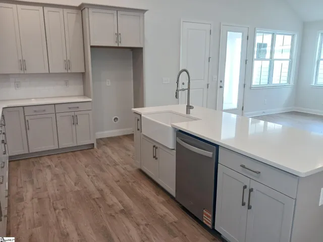 $437,738 | 206 Nicolet Place, Simpsonville, SC 29681