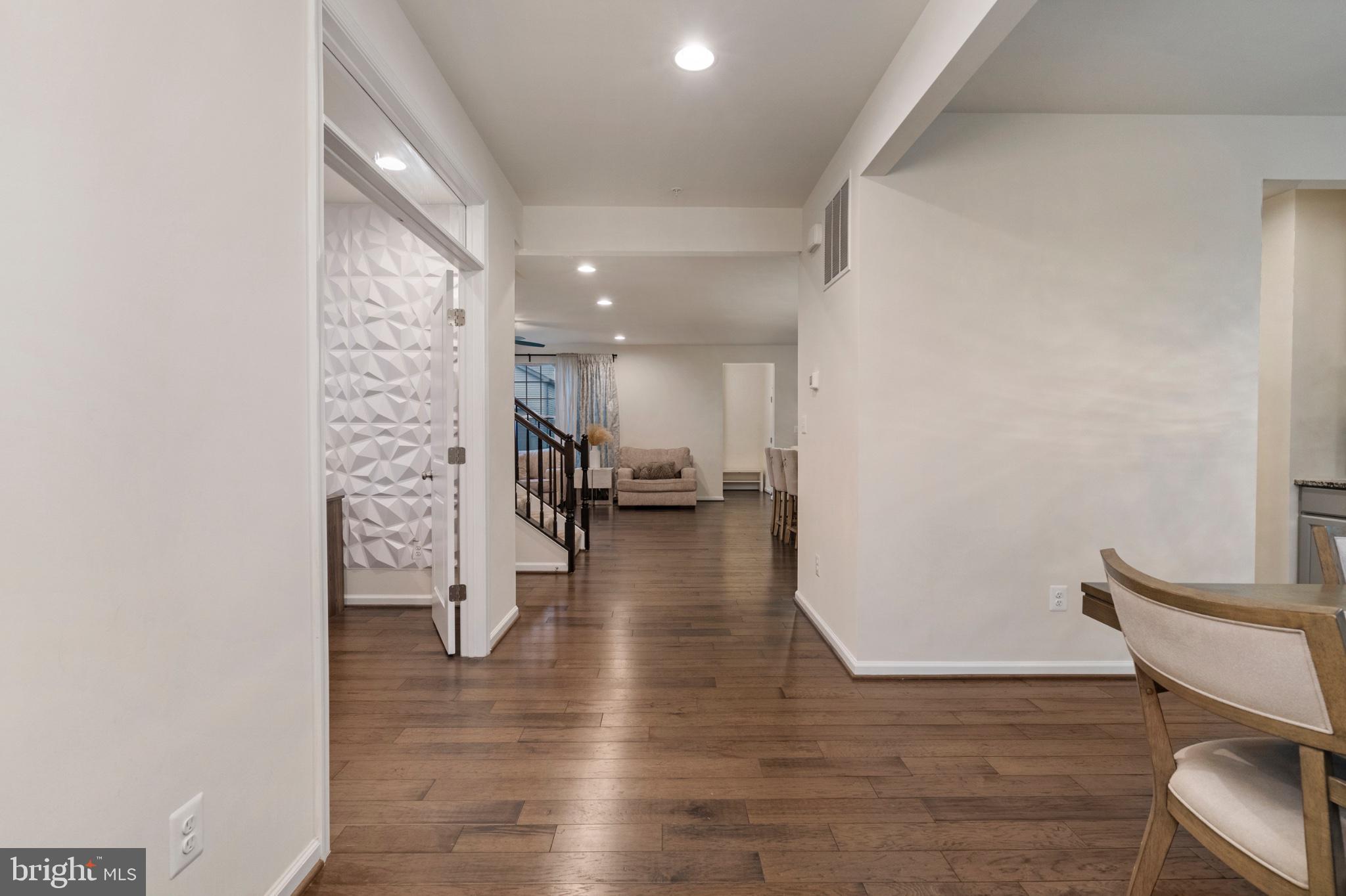 8514 Raptor Ridge Lane Frederick, MD 21704 - Photo 2 of 23 Gallery Image 2