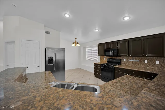 $2,250 | 1542 Misty Sky Drive, Henderson, NV 89052