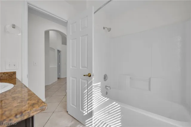 $2,250 | 1542 Misty Sky Drive, Henderson, NV 89052