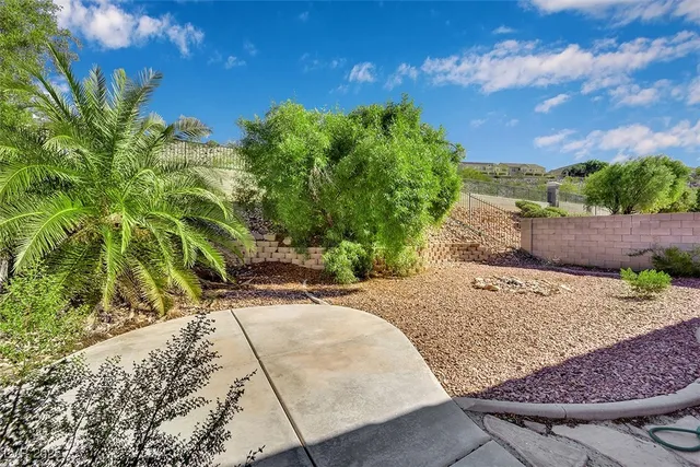 $2,250 | 1542 Misty Sky Drive, Henderson, NV 89052