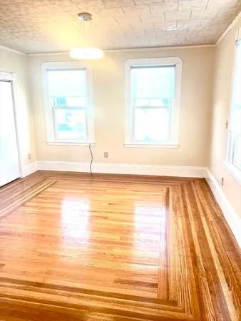 $2,700 | 45 Pleasant Street, Unit 2, Winthrop, MA 02152