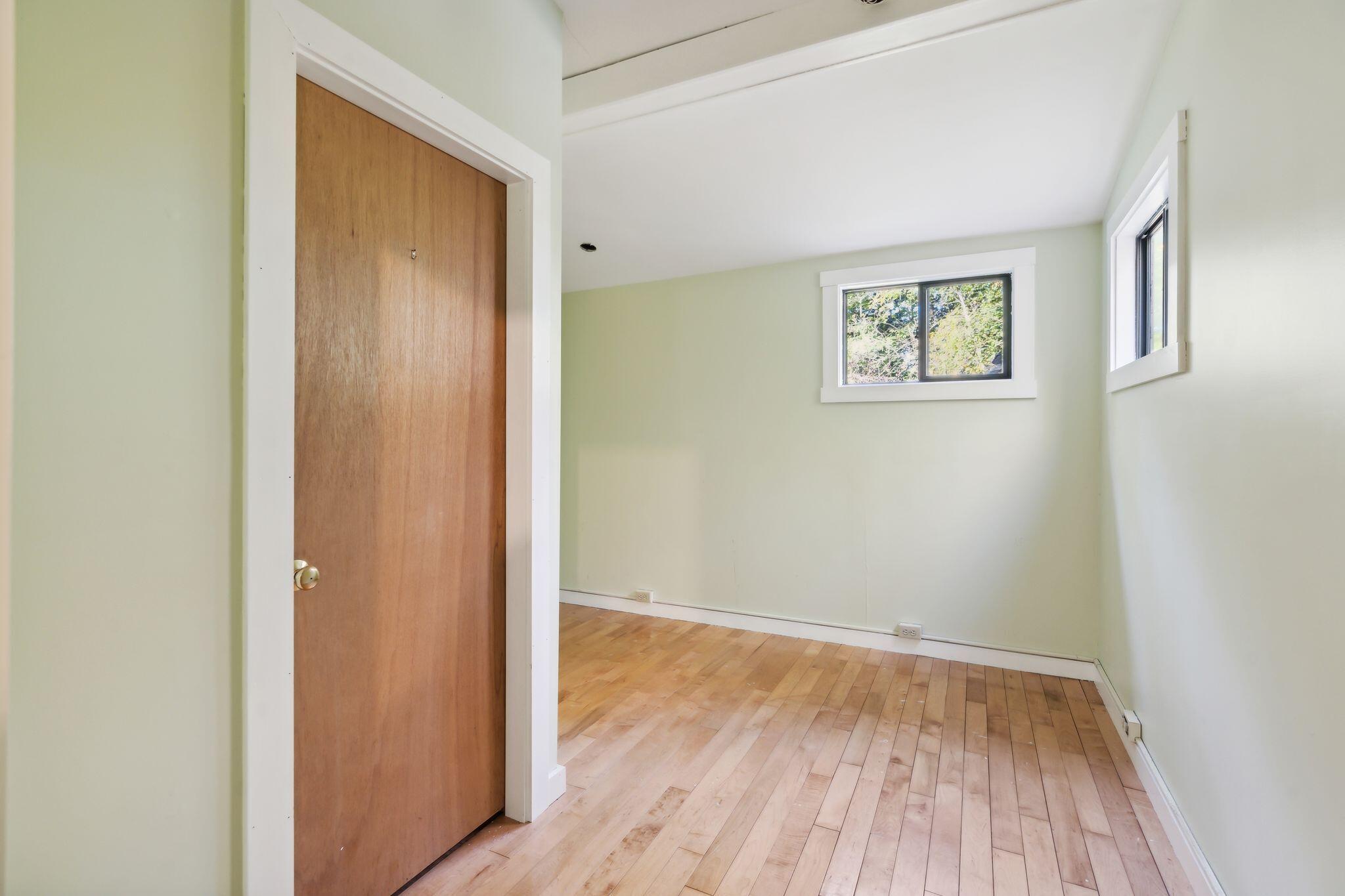 8 Leeward Cove Road Brunswick, ME 04011 - Photo 22 of 50 Extra Room off Mudroom