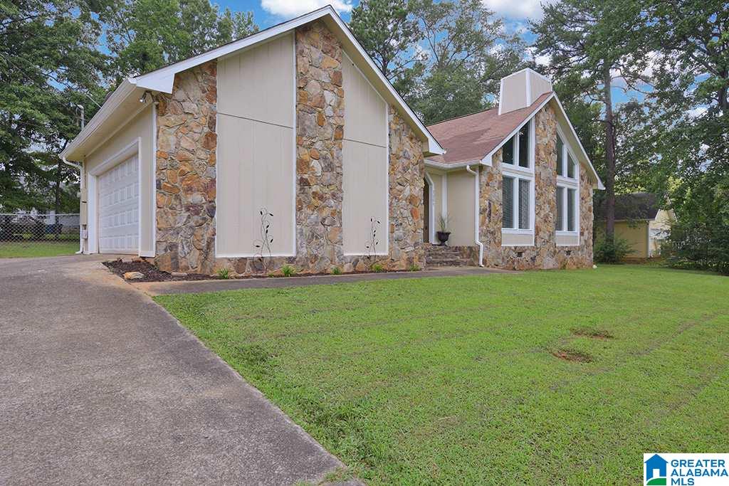 1209 Pointer Drive Southwest Jacksonville, AL 36265 - Photo 4 of 20