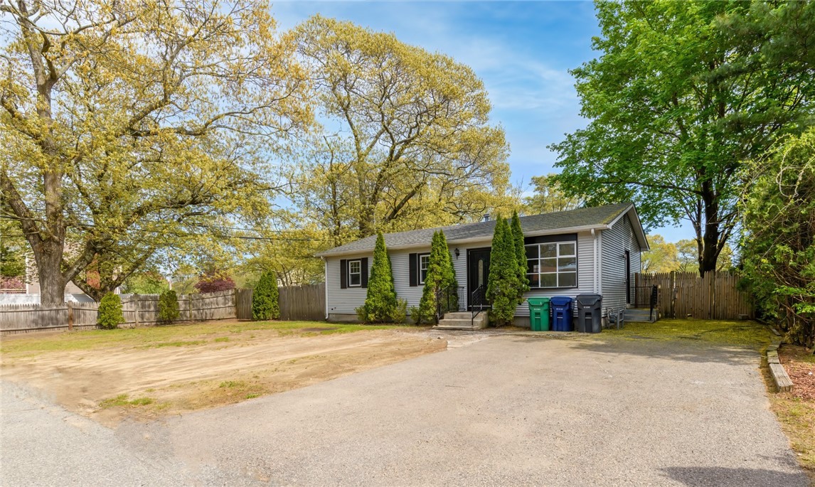 4 Ellsworth Street Warwick, RI 02886 - Photo 1 of 30 Exterior front with driveway