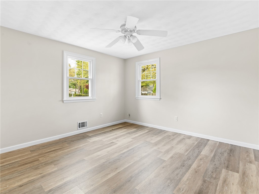 4 Ellsworth Street Warwick, RI 02886 - Photo 17 of 30 Bedroom