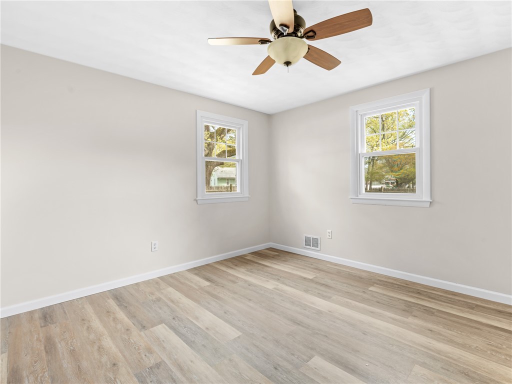 4 Ellsworth Street Warwick, RI 02886 - Photo 20 of 30 Bedroom