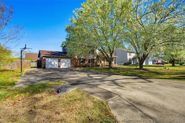 $2,500 | 1787 Hampton Oaks Drive, Fayetteville, NC 28314