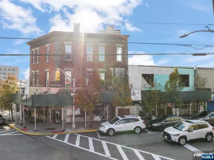 $499,000 | 733-735 6th Street, Union City, NJ 07087