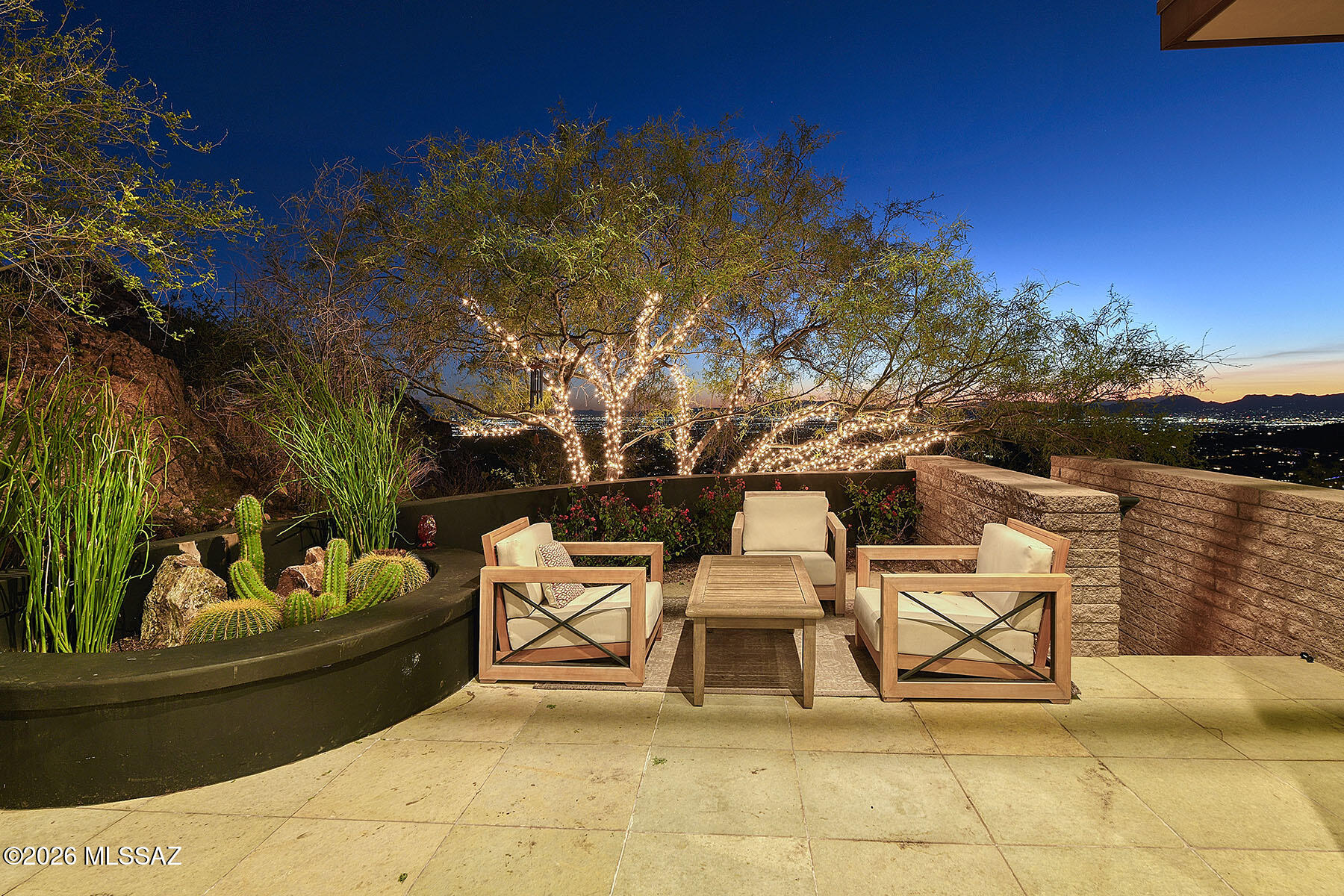 6830 North Hole-In-The-Wall Way Tucson, AZ 85750 - Photo 43 of 50
