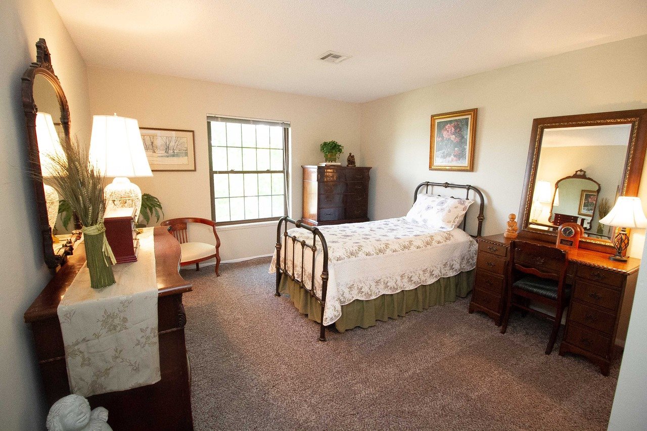 1350 Kimberly Ridge Road Bettendorf, IA 52722 - Photo 12 of 22 Gallery Image 12