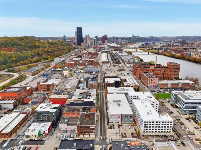 $4,800 | 2554 Smallman Street, Unit 307, Pittsburgh, PA 15222