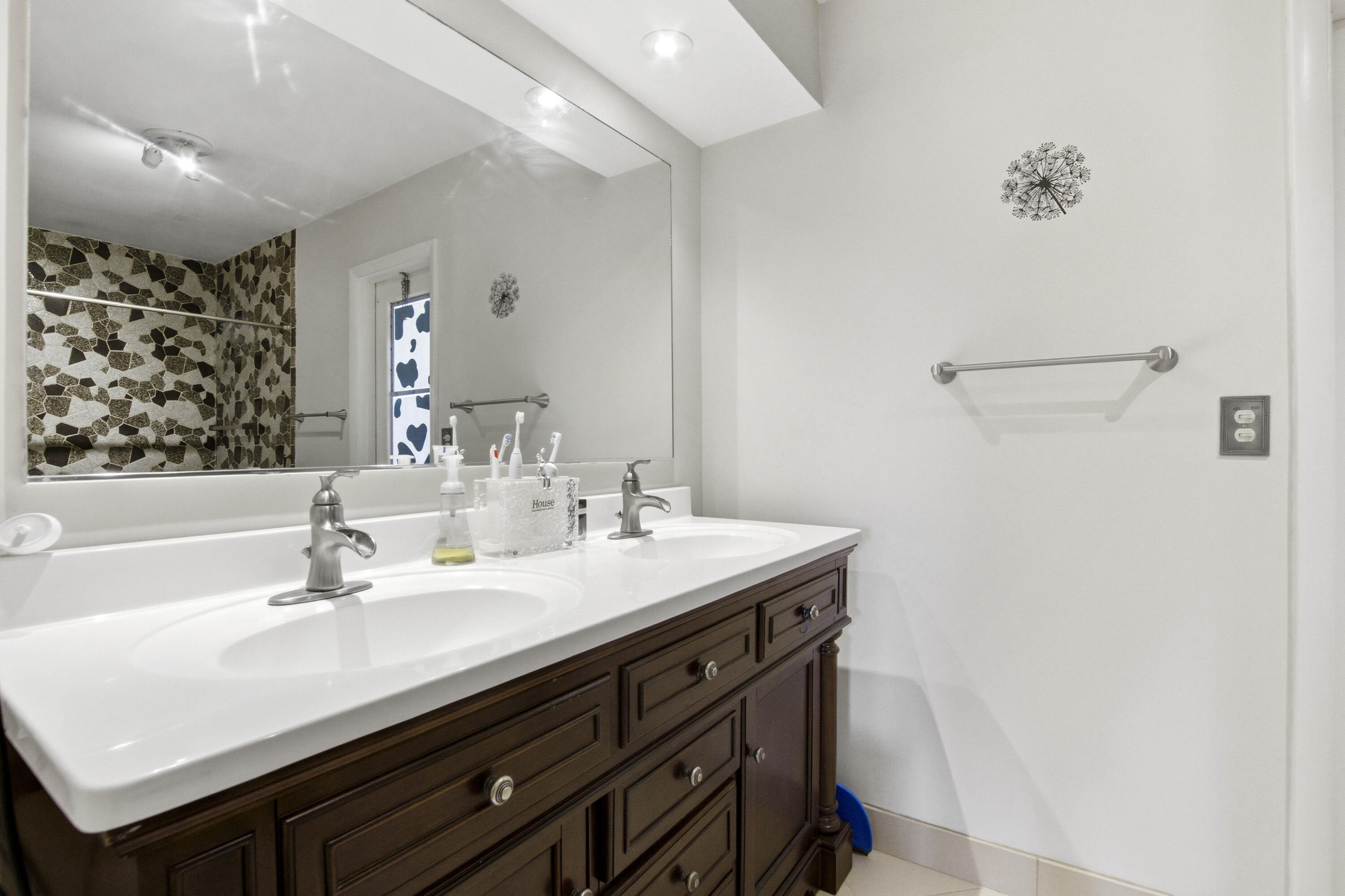 1501 Northwest 7th Street Boca Raton, FL 33486 - Photo 22 of 22 1501 NW 7th St_004