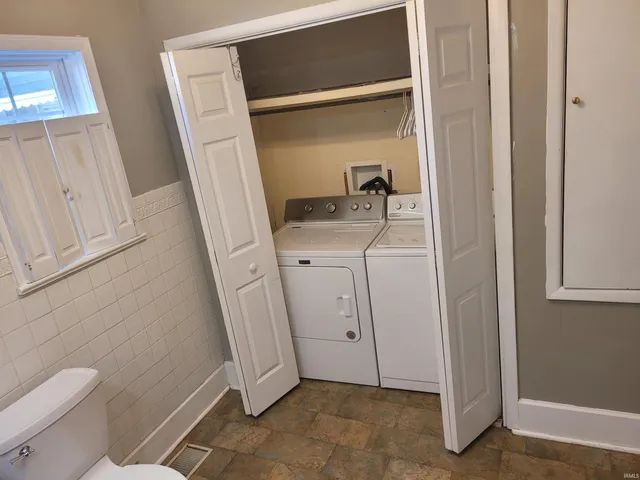 $152,900 | 1704 Indiana Avenue, Vincennes, IN 47591