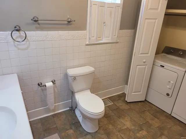 $145,900 | 1704 Indiana Avenue, Vincennes, IN 47591