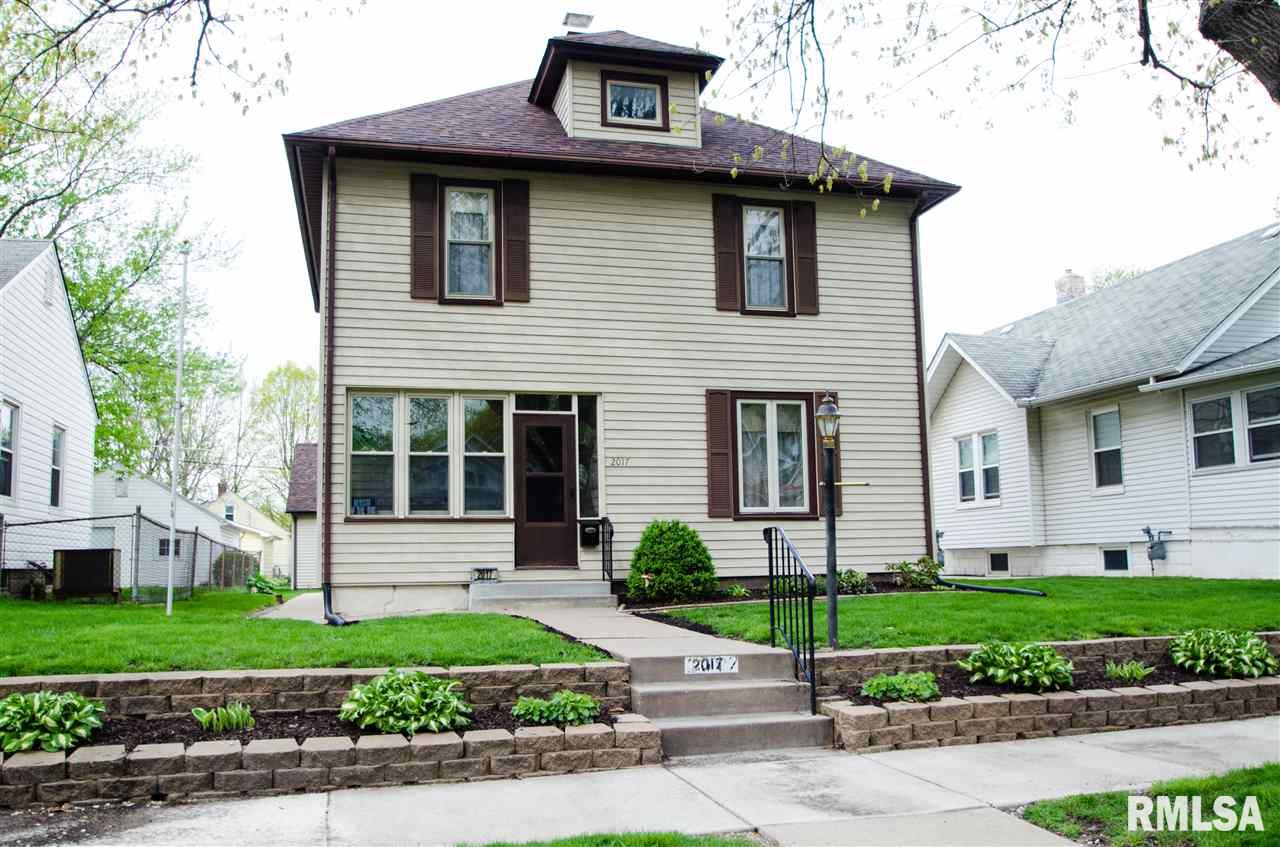 2017 3rd Street Moline, IL 61265 - Photo 1 of 15 Gallery Image 1