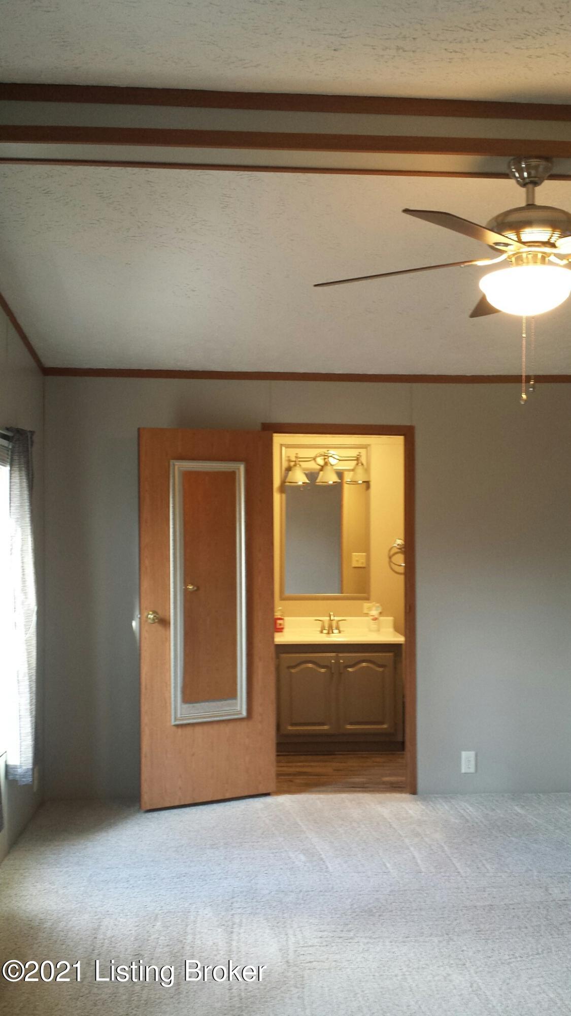 75 Petersburg Road Boston, KY 40107 - Photo 15 of 22 IMG_1097