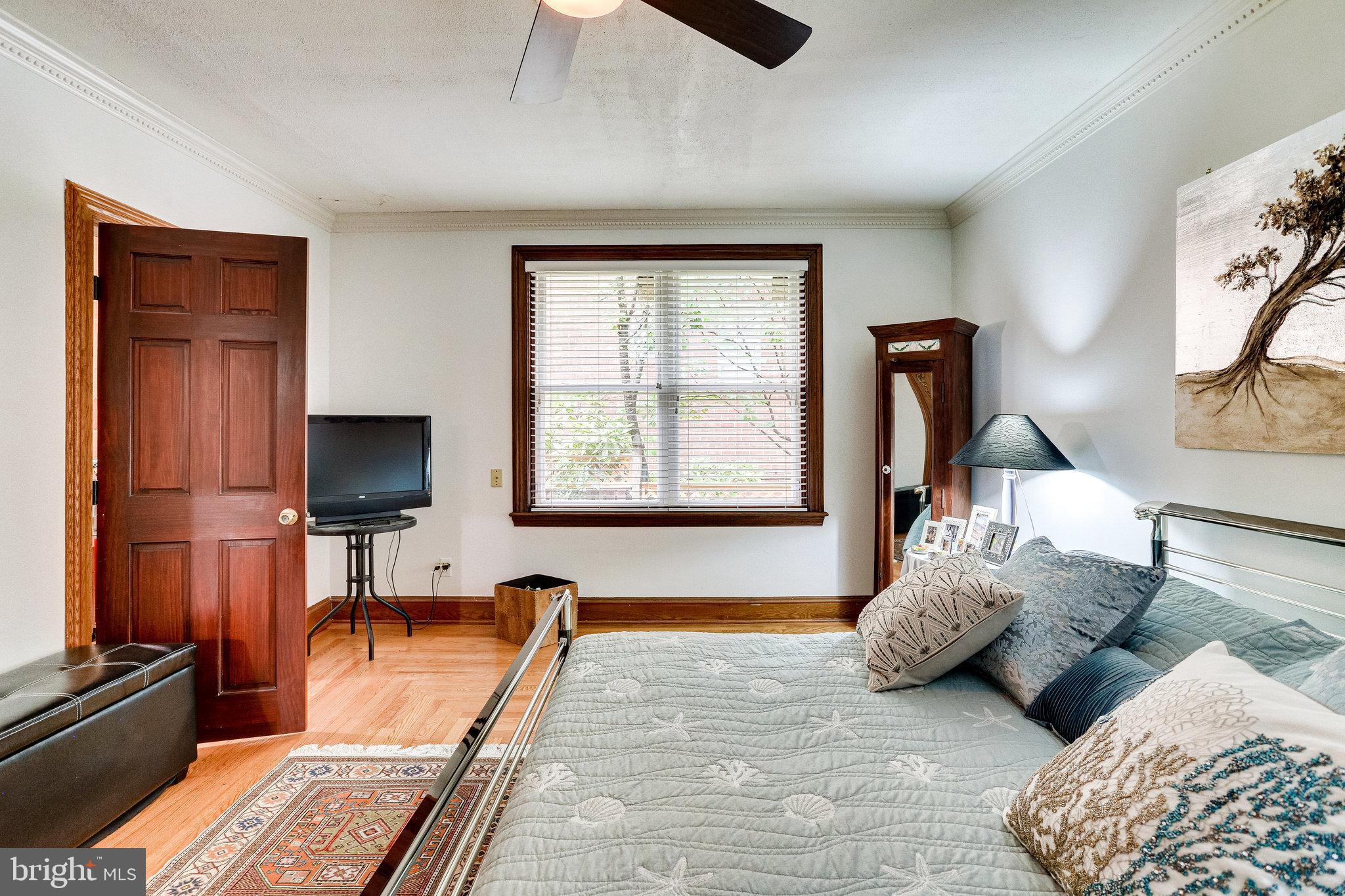 8212 Old Georgetown Road Bethesda, MD 20814 - Photo 27 of 49