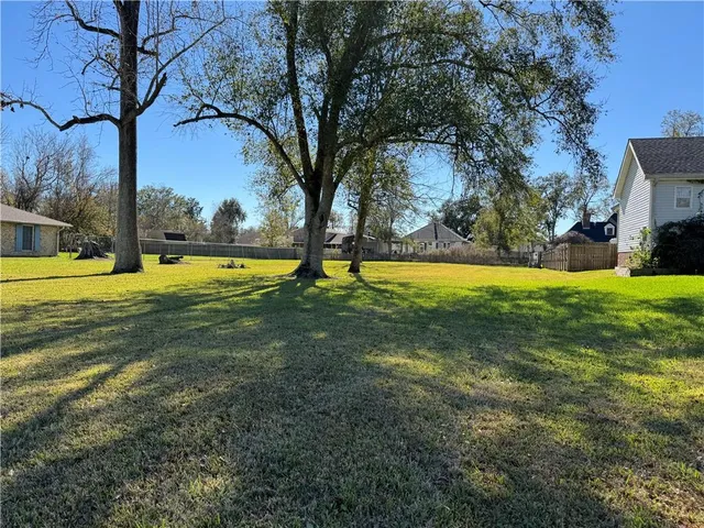 $80,000 | 64 North Kelly Lane, Westwego, LA 70094