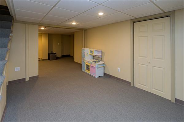 87 Higgins Road Framingham, MA 01701 - Photo 14 of 20 Gallery Image 14